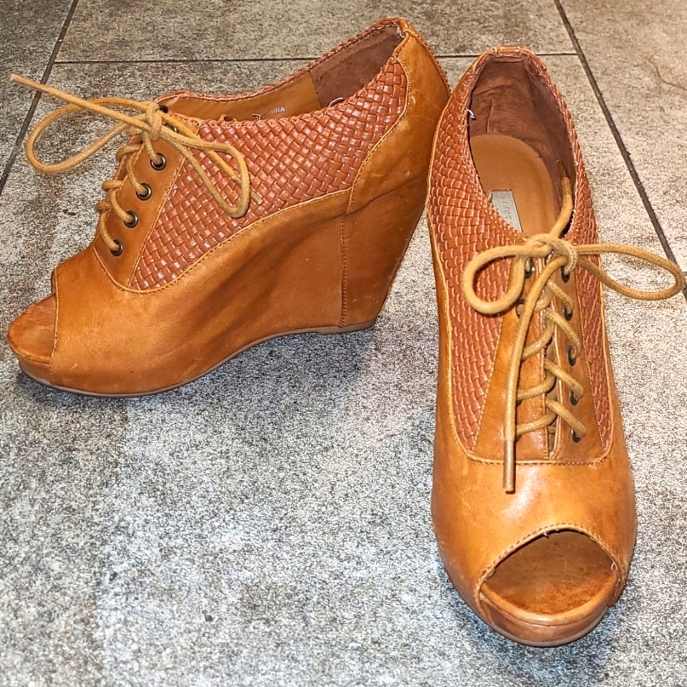 Cooperative Faux Leather Peep Toe Lace-Up Oxford Wedge Heels